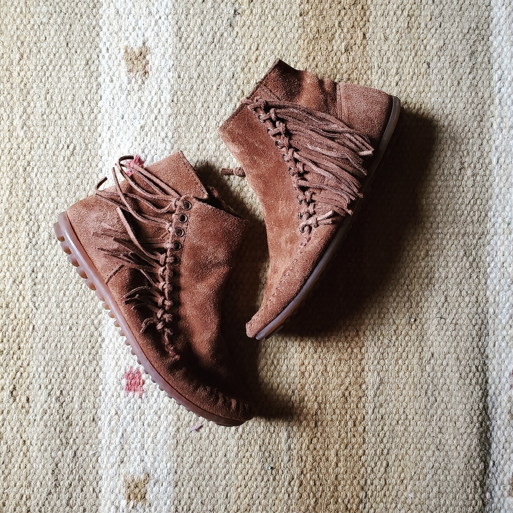 Minnetonka Moccasins